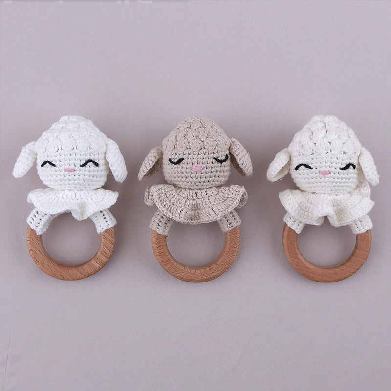 1Pc Wooden Crochet Bunny Rattle Toy Wood Ring Baby Teether Rodent Baby Gym Mobile Rattles Custom Name Educational Toys