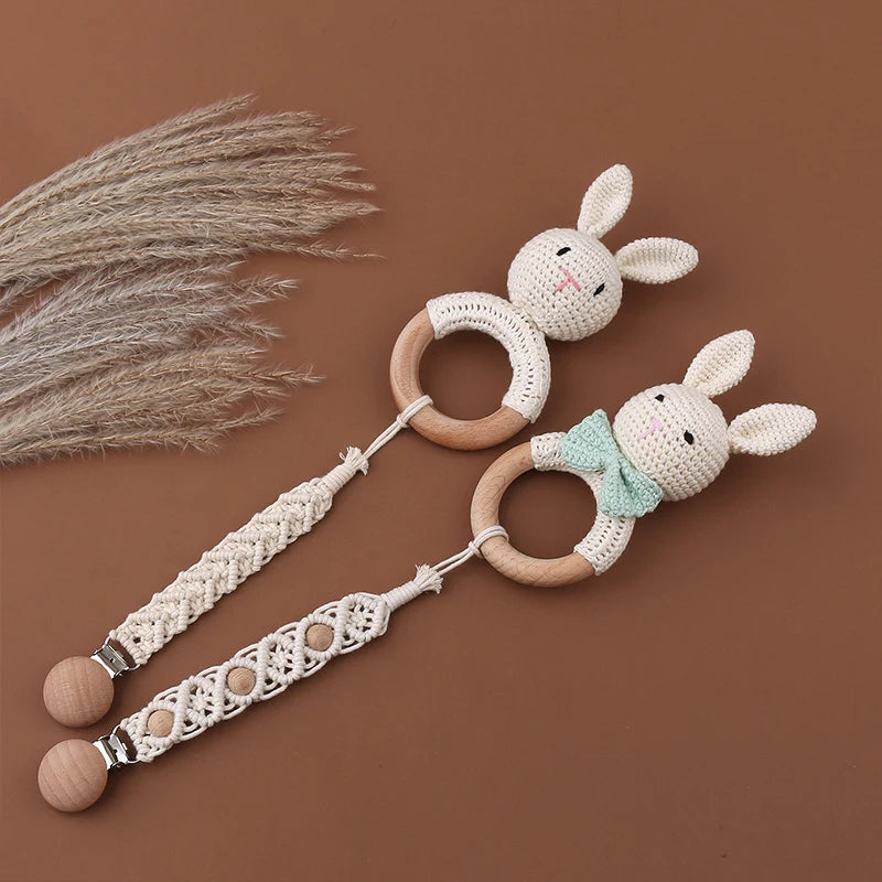 1Pc Wooden Crochet Bunny Rattle Toy Wood Ring Baby Teether Rodent Baby Gym Mobile Rattles Custom Name Educational Toys