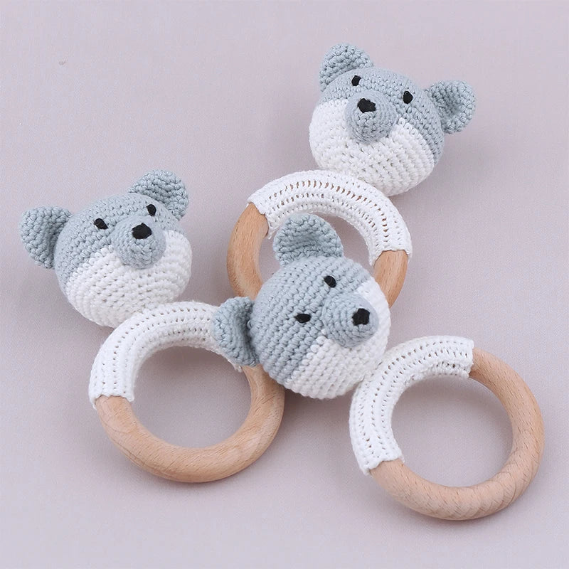 1Pc Wooden Crochet Bunny Rattle Toy Wood Ring Baby Teether Rodent Baby Gym Mobile Rattles Custom Name Educational Toys
